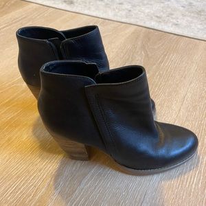 Black Guess Booties